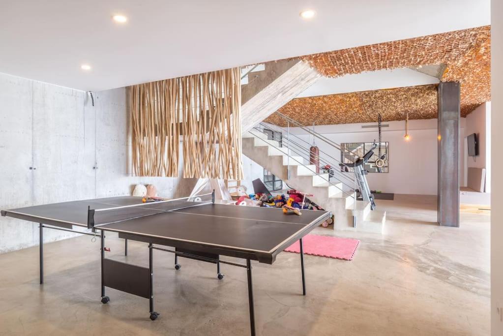 New, Spacious With Amazing Views *